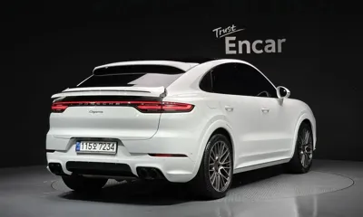 Porsche Cayenne 2023, 31119 км, за 71721.36 USD