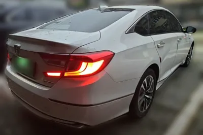 Honda Accord 2018, 54700 км, за 19601 USD - фото 6