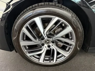Mercedes-Benz E-Class 2025, 18530 км, за 40954.29 USD