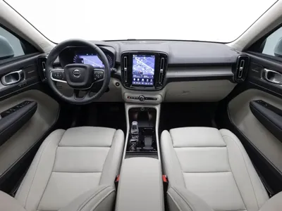 Volvo XC40 2026, 824 км, за 29253.06 USD - фото 7