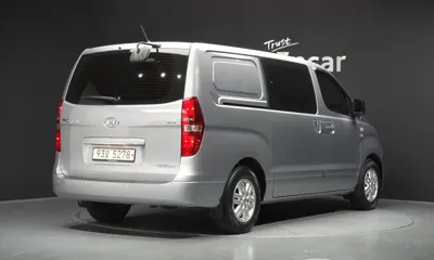 Hyundai Starex 2021, 12245 км, за 11961.25 USD - фото 2