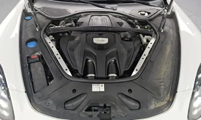 Porsche Panamera 2021, 106056 км, за 51442.32 USD - фото 6
