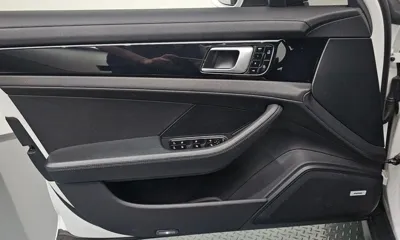 Porsche Panamera 2021, 106056 км, за 51442.32 USD - фото 24