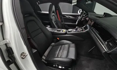 Porsche Panamera 2021, 106056 км, за 51442.32 USD - фото 26