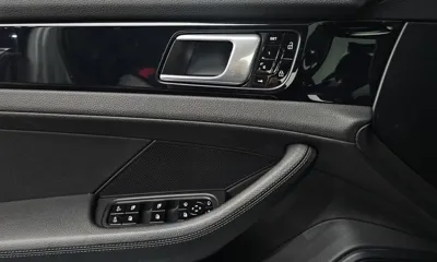 Porsche Panamera 2021, 106056 км, за 51442.32 USD - фото 33