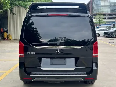 Mercedes-Benz V-Class 2020, 164000 км, за 24984.8 USD