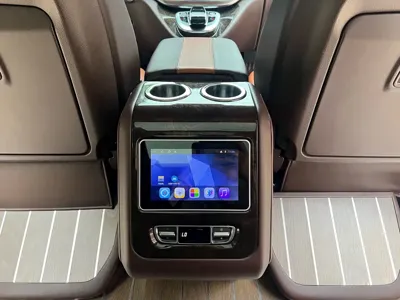 Mercedes-Benz V-Class 2020, 164000 км, за 24984.8 USD - фото 16
