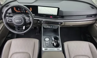 Kia Canival 2024, 27139 км, за 19094.81 USD - фото 7