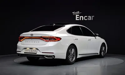 Hyundai Grandeur 2019, 90672 км, за 10093.11 USD