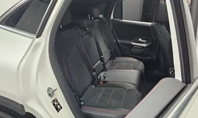 Mercedes-Benz GLA-Class 2022, 14003 км, за 24834.42 USD - фото 12