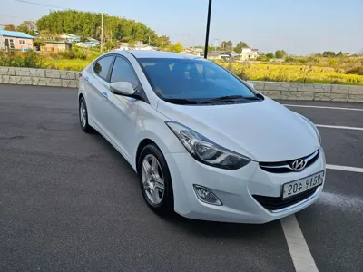 Hyundai Avante 2012, 160000 км, за 2275.24 USD - фото 3