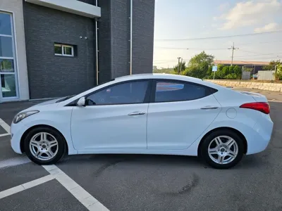Hyundai Avante 2012, 160000 км, за 2275.24 USD - фото 4
