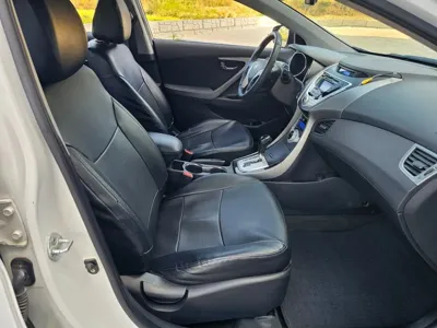 Hyundai Avante 2012, 160000 км, за 2275.24 USD - фото 8