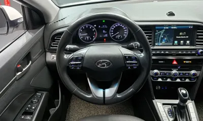 Hyundai Avante 2020, 64308 км, за 9321.26 USD - фото 14