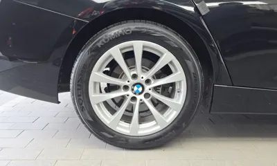 BMW 3-Series 2017, 154027 км, за 7932.32 USD