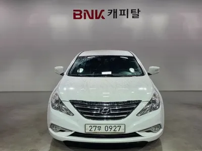 Hyundai Sonata · 2013 год