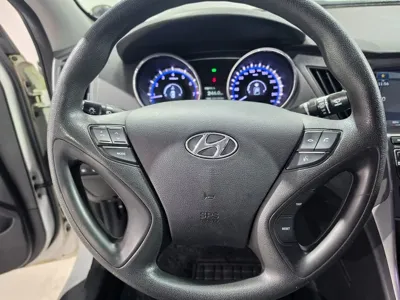Hyundai Sonata 2013, 233108 км, за 2148.86 USD - фото 10