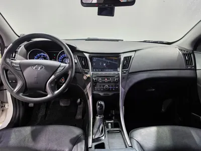 Hyundai Sonata 2013, 233108 км, за 2148.86 USD - фото 11