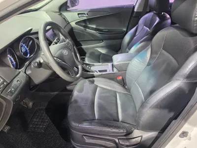 Hyundai Sonata 2013, 233108 км, за 2148.86 USD - фото 12