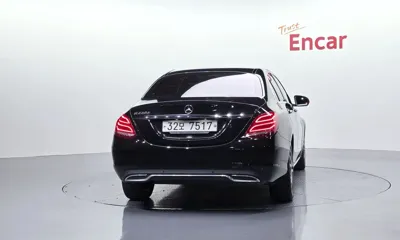Mercedes-Benz C-Class 2017, 93665 км, за 10353.58 USD