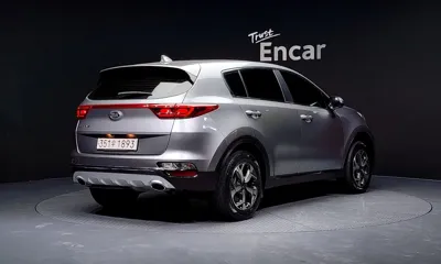 Kia Sportage 2021, 125878 км, за 9184.01 USD
