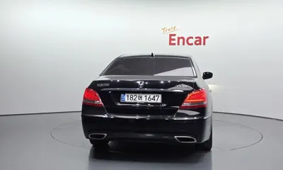 Hyundai Equus 2010, 151130 км, за 3547.03 USD