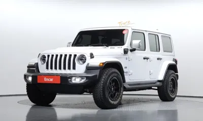 Jeep Wrangler · 2021 год