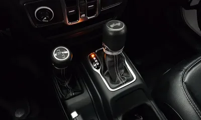 Jeep Wrangler 2021, 42903 км, за 32438.39 USD - фото 9