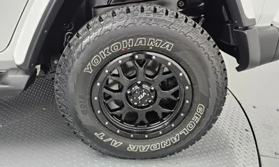 Jeep Wrangler 2021, 42903 км, за 32438.39 USD - фото 21