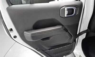 Jeep Wrangler 2021, 42903 км, за 32438.39 USD - фото 25
