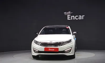 Kia K5 2012, 138680 км, за 3120.33 USD