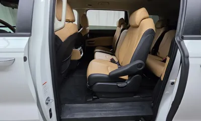 Kia Canival 2023, 91072 км, за 15287.55 USD - фото 12