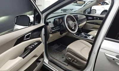 Kia Canival 2021, 23566 км, за 20349.22 USD - фото 10