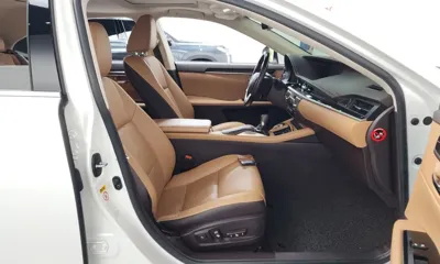 Lexus ES 2017, 68593 км, за 17551.84 USD - фото 26