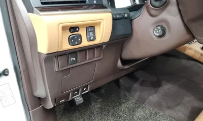 Lexus ES 2017, 68593 км, за 17551.84 USD - фото 28