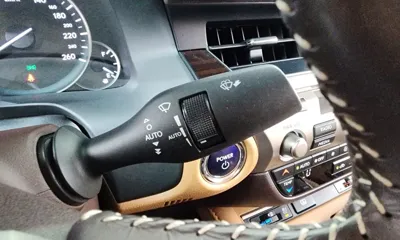 Lexus ES 2017, 68593 км, за 17551.84 USD - фото 30