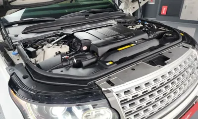 Land Rover Range Rover 2016, 99805 км, за 22794.84 USD - фото 6