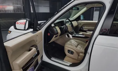 Land Rover Range Rover 2016, 99805 км, за 22794.84 USD - фото 10