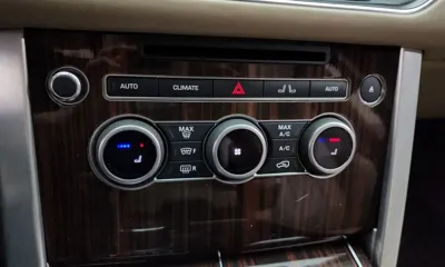 Land Rover Range Rover 2016, 99805 км, за 22794.84 USD - фото 17