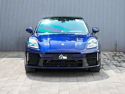 Porsche Panamera 2024, 13000 км, за 124717.55 USD