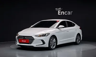 Hyundai Avante · 2017 год