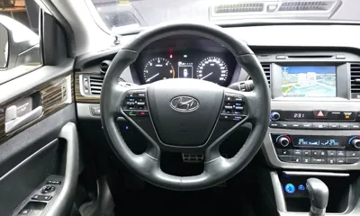 Hyundai Sonata 2016, 140609 км, за 4294.68 USD - фото 13