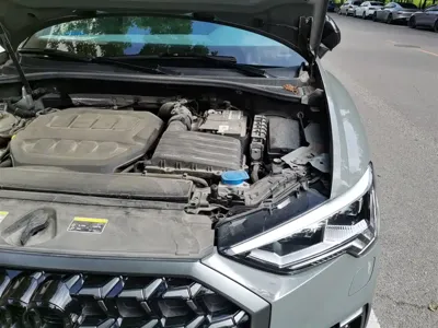 Audi Q3 2023, 24000 км, за 18495.82 USD - фото 23