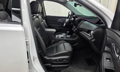 ChevroletGMDaewoo Traverse 2020, 56092 км, за 14918.57 USD - фото 11