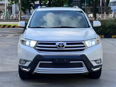 Toyota Highlander 2013, 140000 км, за 6453.6 USD