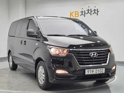 Hyundai Starex 2019, 130357 км, за 7680.19 USD
