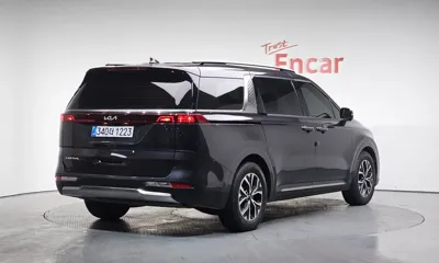 Kia Canival 2022, 138416 км, за 15430.45 USD