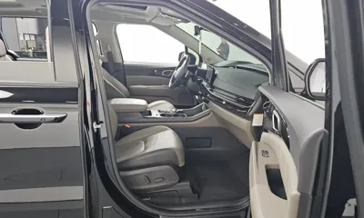 Kia Canival 2024, 29863 км, за 30327.05 USD - фото 11