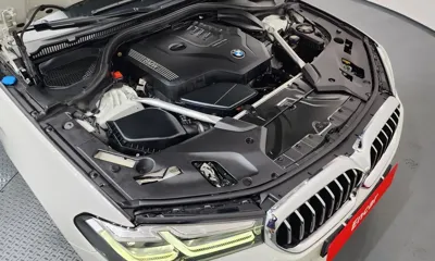 BMW 5-Series 2022, 52996 км, за 25496.67 USD - фото 6