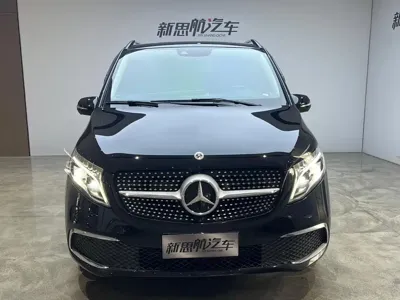 Mercedes-Benz V-Class 2022, 57000 км, за 39132.73 USD - фото 6